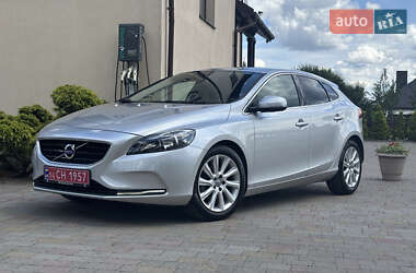 Хетчбек Volvo V40 2014 в Стрию