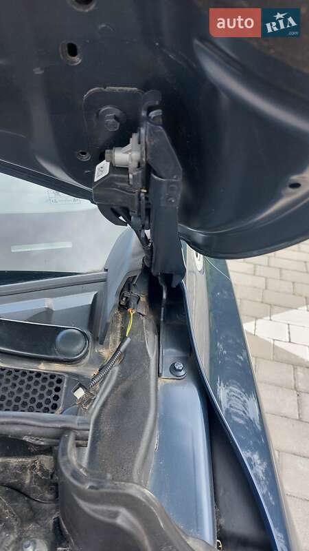 Хэтчбек Volvo V40 2014 в Луцке