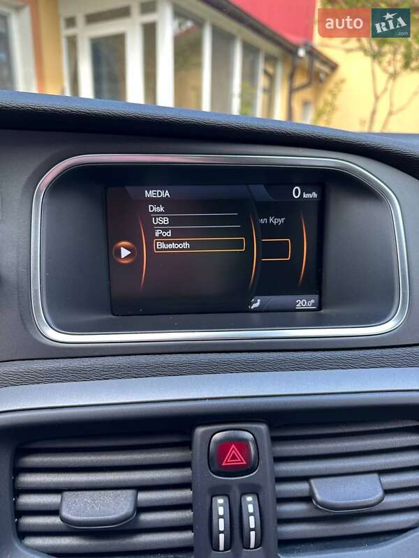 Хэтчбек Volvo V40 2013 в Луцке фото 20 Хэтчбек Volvo V40 2013 в Луцке