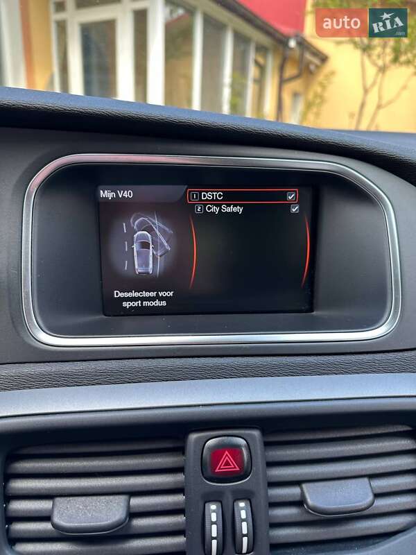 Хэтчбек Volvo V40 2013 в Луцке фото 25 Хэтчбек Volvo V40 2013 в Луцке