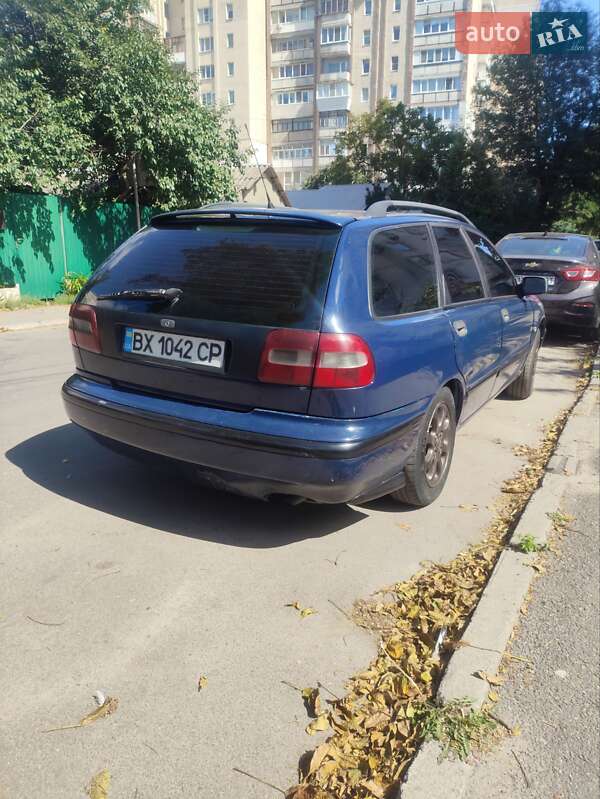 Универсал Volvo V40 1999 в Хмельницком