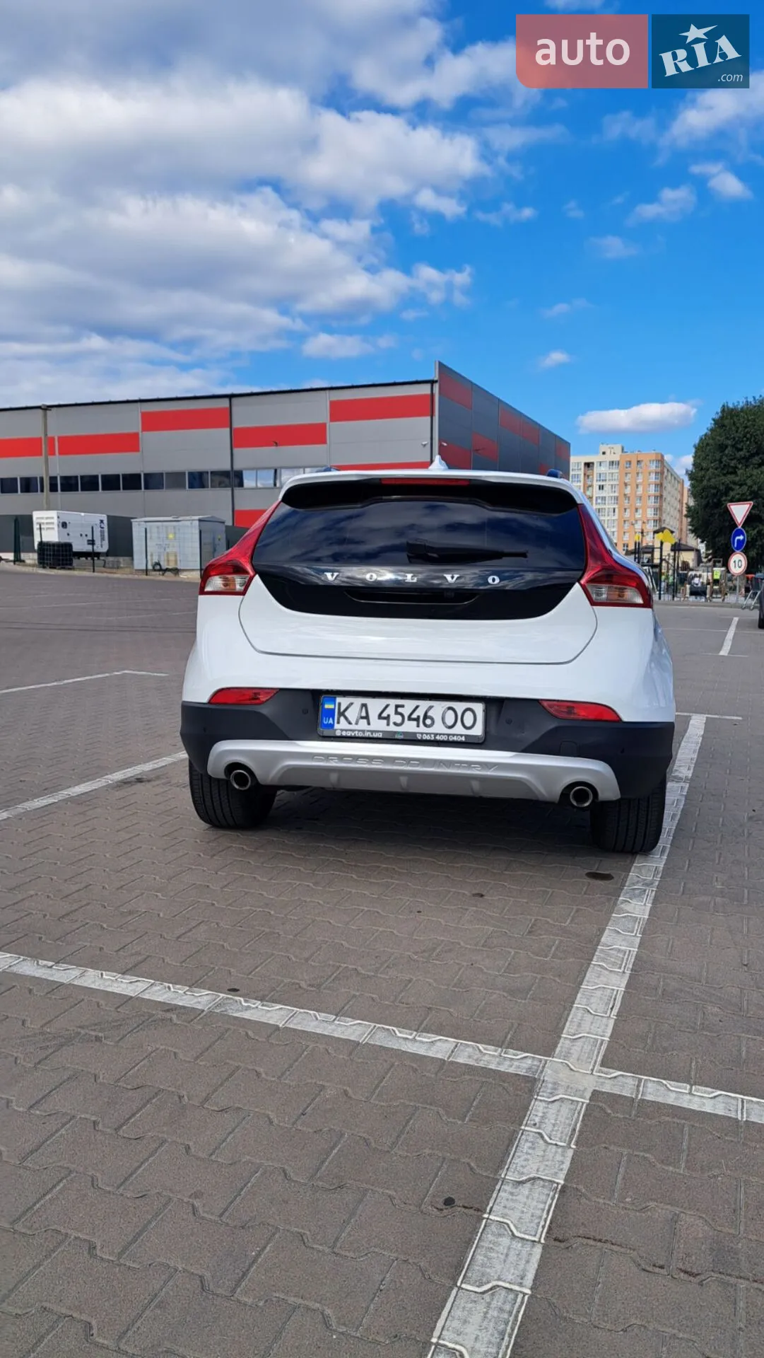 2019 Volvo V40 - мініатюра 10