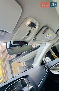 Хэтчбек Volvo V40 2016 в 