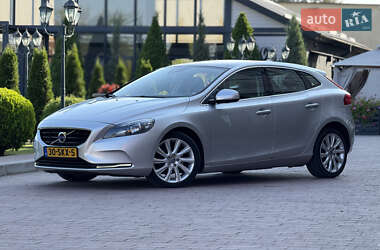 Хэтчбек Volvo V40 2013 в Стрые