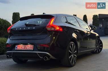 Хэтчбек Volvo V40 2014 в 