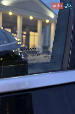 Хэтчбек Volvo V40 2014 в 