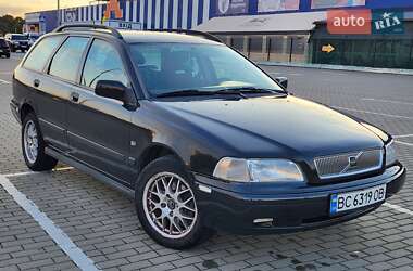 Универсал Volvo V40 1999 в Дрогобыче