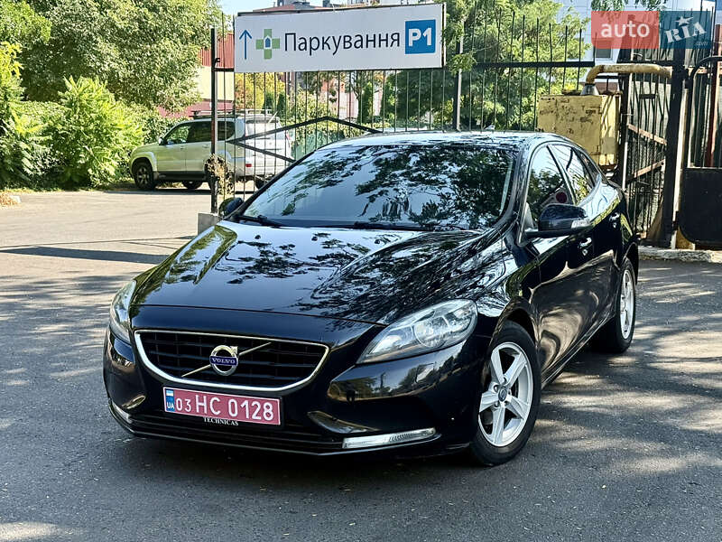 Хэтчбек Volvo V40 2013 в Одессе
