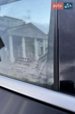 Хэтчбек Volvo V40 2014 в 