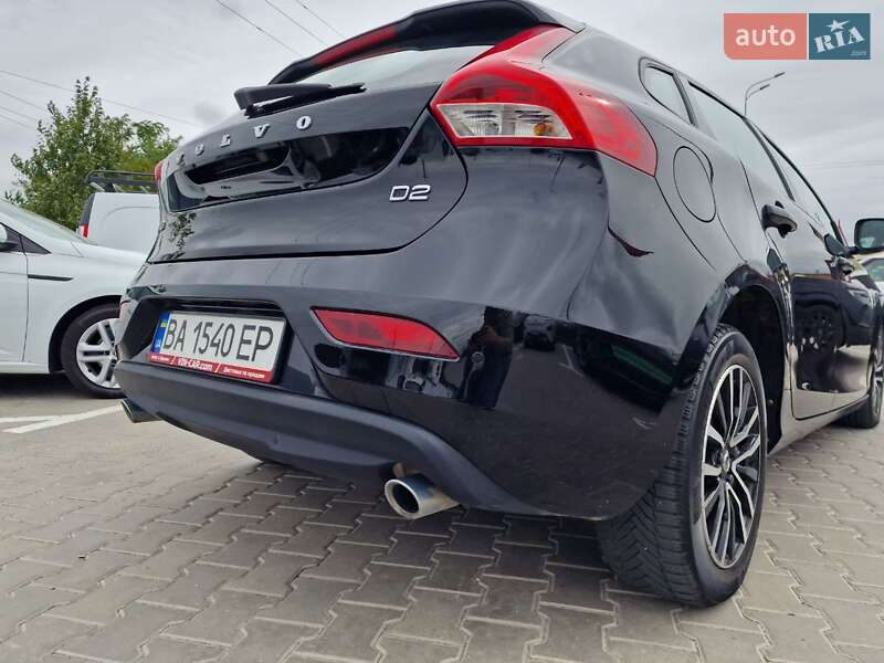 Хетчбек Volvo V40 2018 в Вінниці