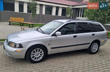 Универсал Volvo V40 1999 в 