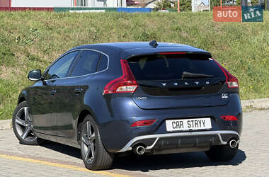 Хэтчбек Volvo V40 2014 в 
