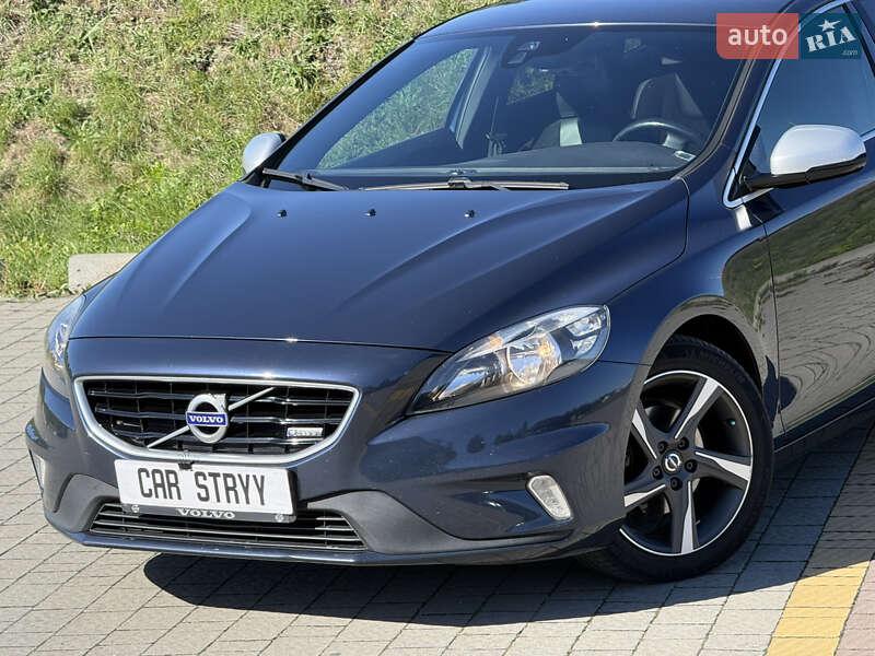Хэтчбек Volvo V40 2014 в Стрые