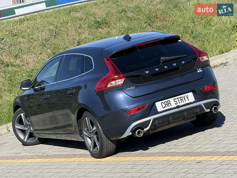 Хэтчбек Volvo V40 2014 в Стрые