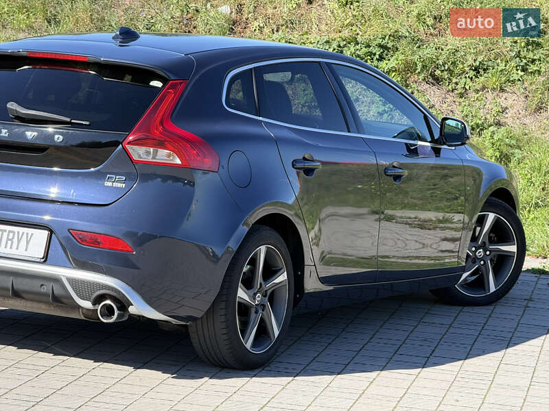Хэтчбек Volvo V40 2014 в Стрые