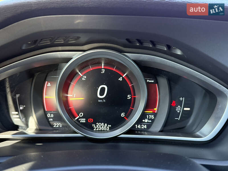 Хэтчбек Volvo V40 2014 в Стрые