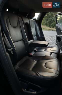 Хэтчбек Volvo V40 2014 в 