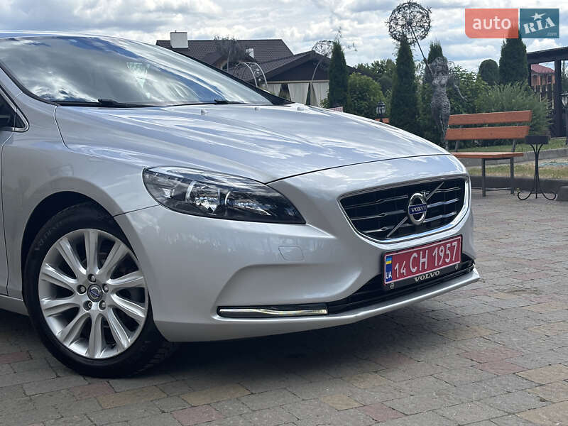 Хэтчбек Volvo V40 2014 в Стрые