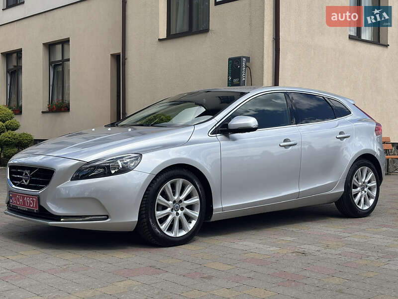 Хэтчбек Volvo V40 2014 в Стрые