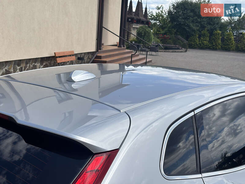Хэтчбек Volvo V40 2014 в Стрые