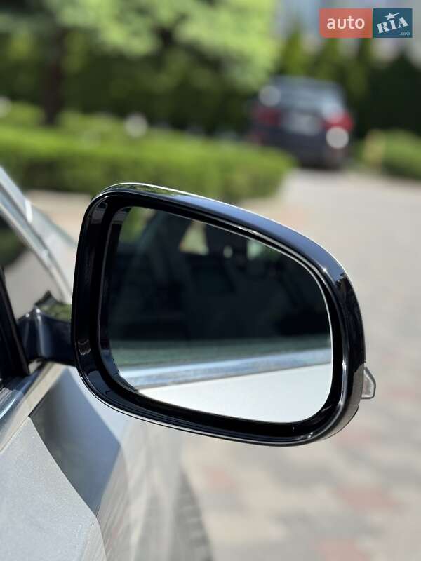 Хэтчбек Volvo V40 2013 в Стрые