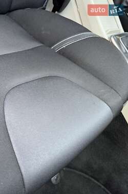 Хэтчбек Volvo V40 2013 в 