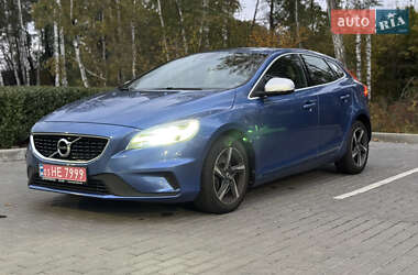 Хэтчбек Volvo V40 2017 в Ирпене