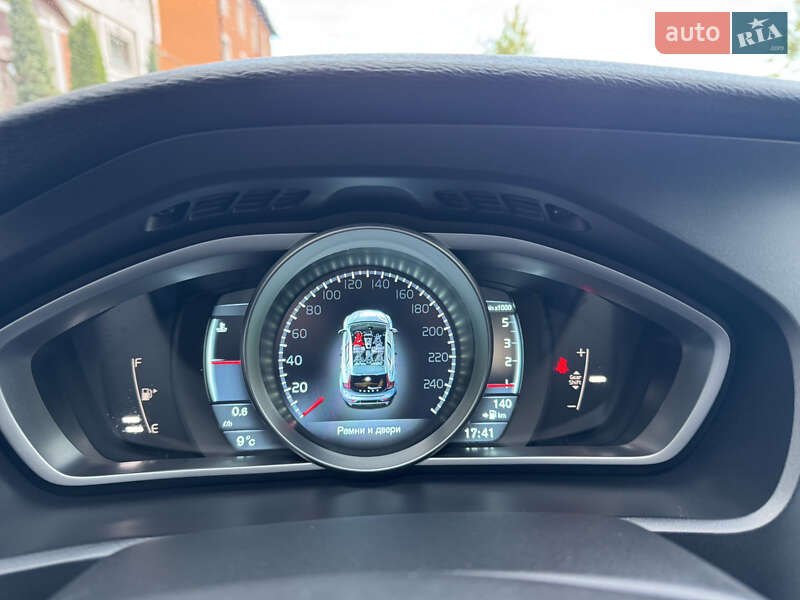 Хэтчбек Volvo V40 2013 в Стрые