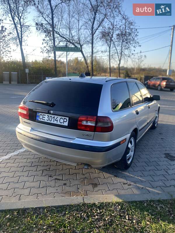 Універсал Volvo V40 2002 в Чернівцях фото 3 Універсал Volvo V40 2002 в Чернівцях