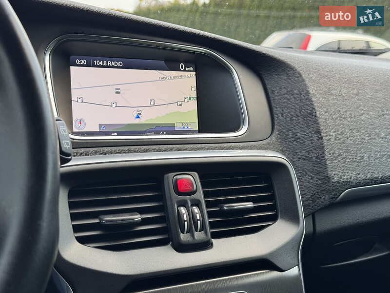 Хетчбек Volvo V40 2013 в Стрию
