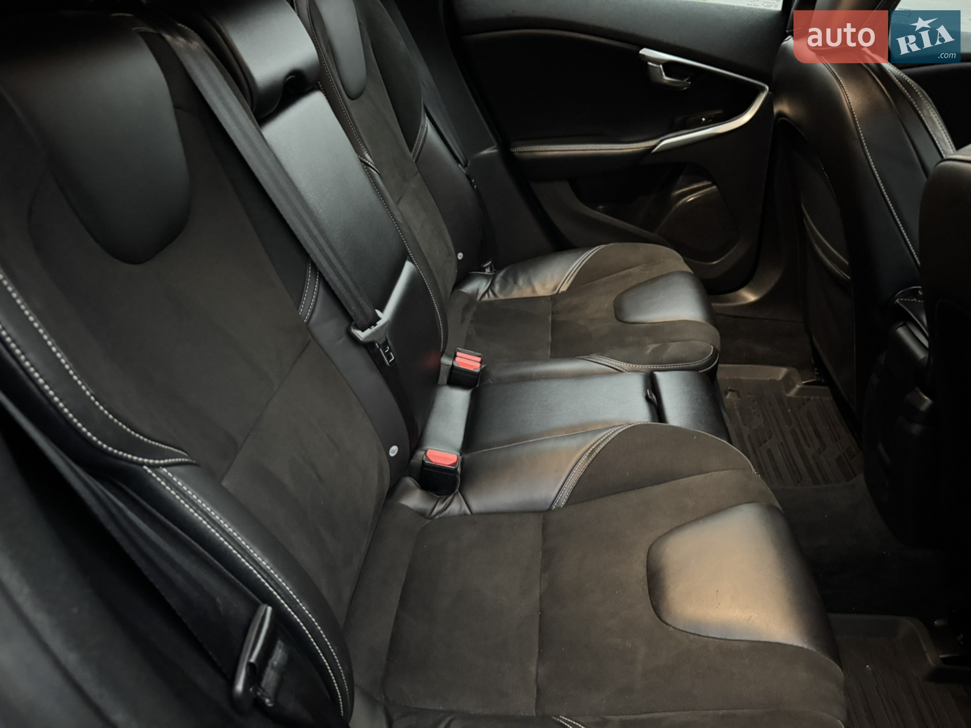 2017 Volvo V40 - мініатюра 70