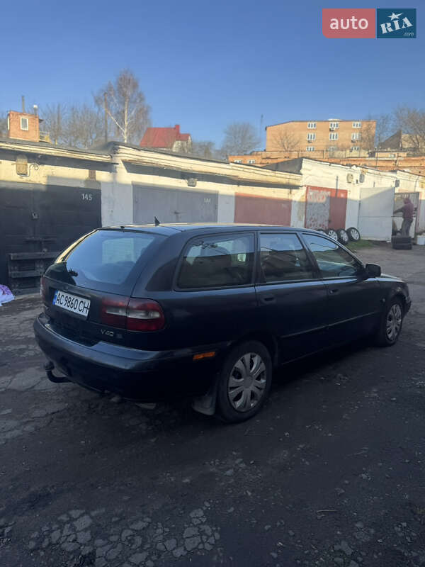Універсал Volvo V40 2001 в Рівному фото 10 Універсал Volvo V40 2001 в Рівному