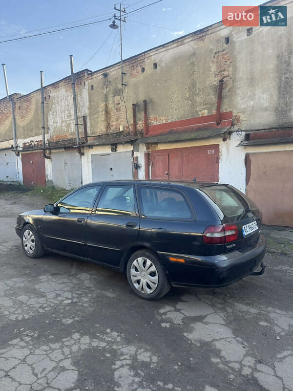 Універсал Volvo V40 2001 в Рівному фото 11 Універсал Volvo V40 2001 в Рівному