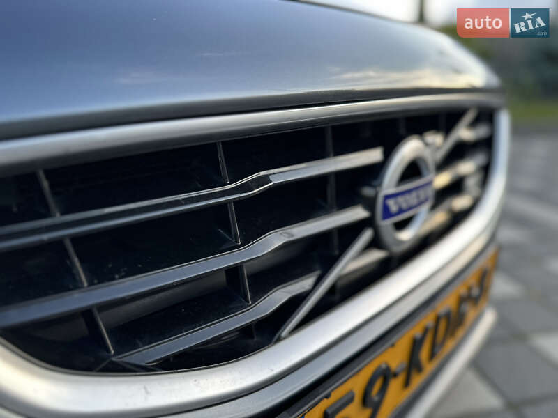 Хетчбек Volvo V40 2014 в Стрию