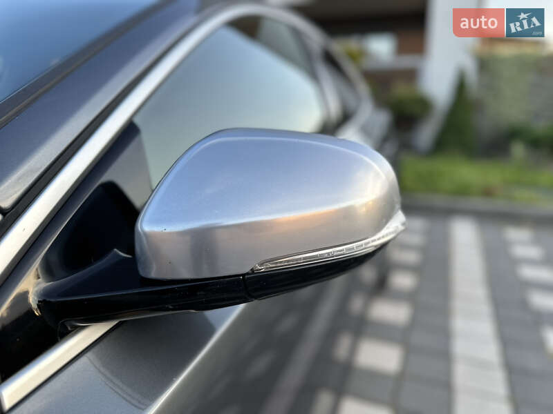 Хетчбек Volvo V40 2014 в Стрию