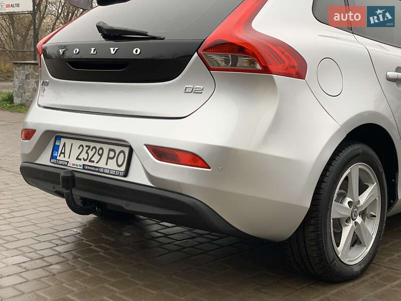 Хэтчбек Volvo V40 2014 в Бердичеве