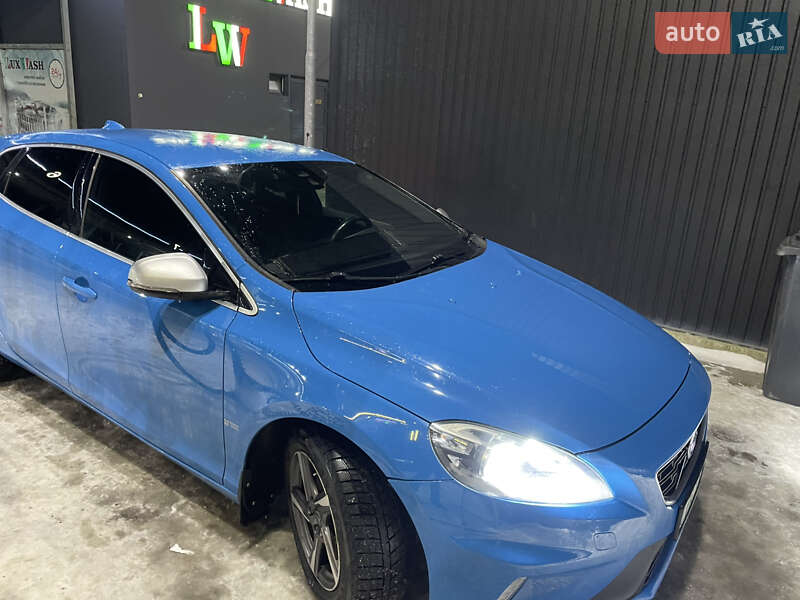 Хэтчбек Volvo V40 2014 в Пустомытах фото 7 Хэтчбек Volvo V40 2014 в Пустомытах