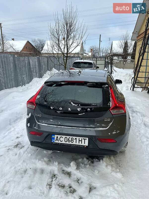 Хэтчбек Volvo V40 2013 в Луцке