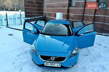 Хетчбек Volvo V40 2013 в Одесі