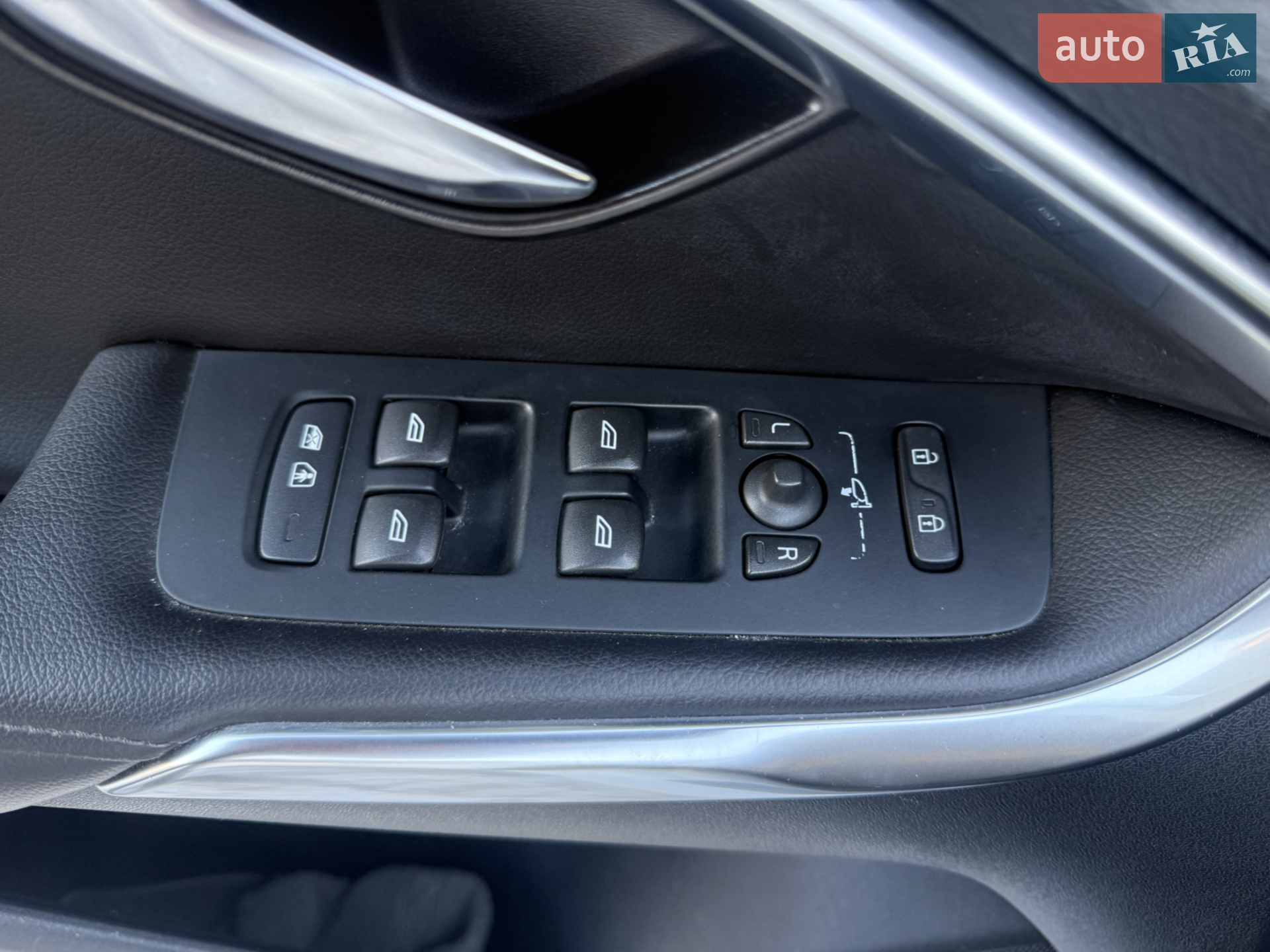 2016 Volvo V40 - мініатюра 2