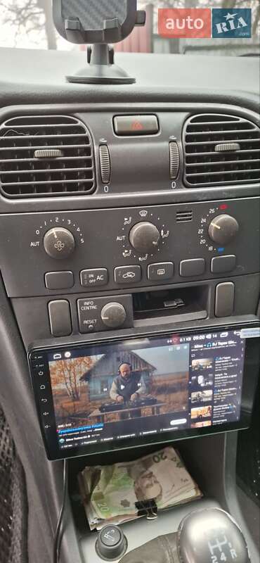 Универсал Volvo V40 2004 в Владимирце