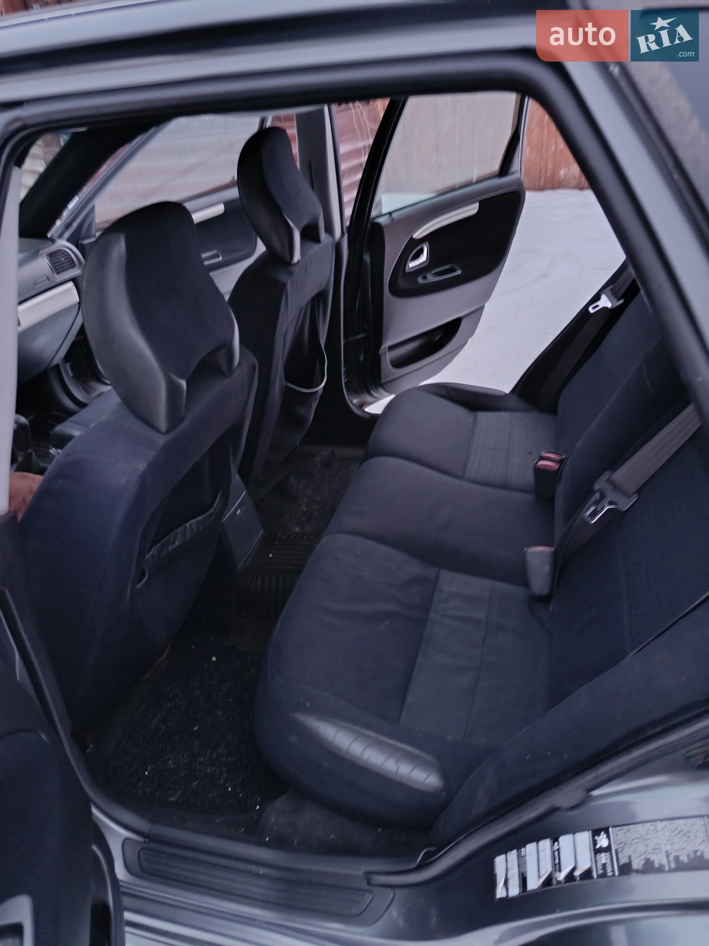 Volvo V40 2002 VIN YV1VW70823F921118 фото оголошення 7 з 9