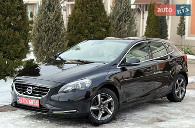 Хетчбек Volvo V40 2013 в Стрию