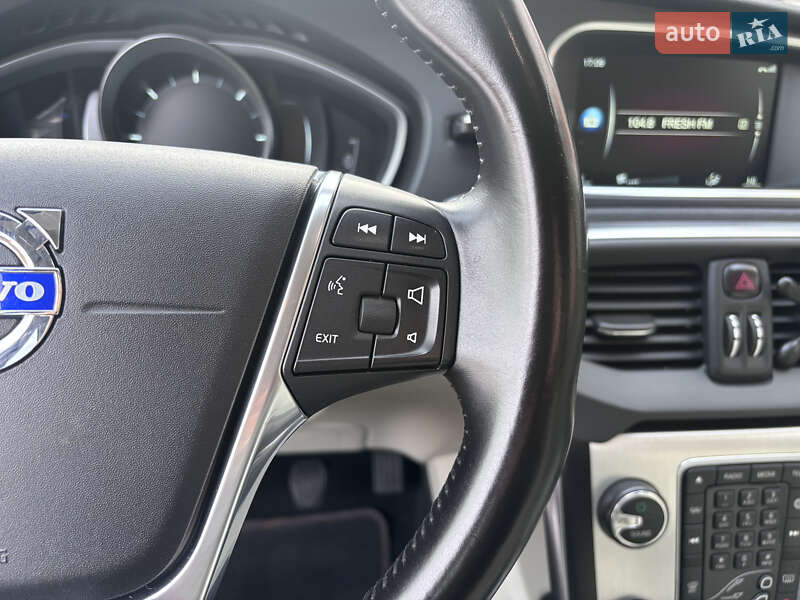 Хетчбек Volvo V40 2015 в Стрию