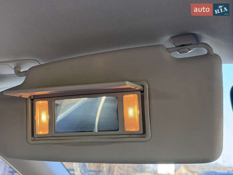 Хэтчбек Volvo V40 2013 в Стрые фото 57 Хэтчбек Volvo V40 2013 в Стрые