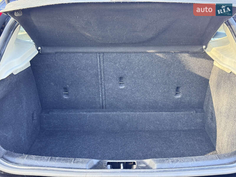 Хэтчбек Volvo V40 2013 в Стрые фото 68 Хэтчбек Volvo V40 2013 в Стрые