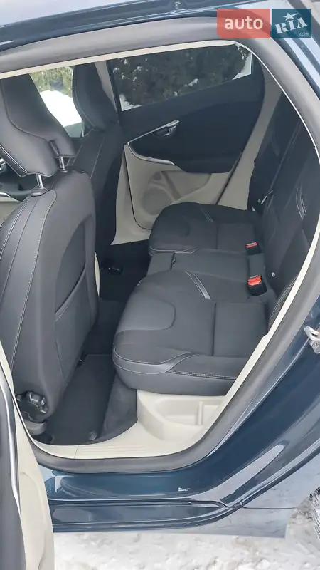 Volvo V40 2014 VIN YV1MVA851F2178835 фото оголошення 27 з 64