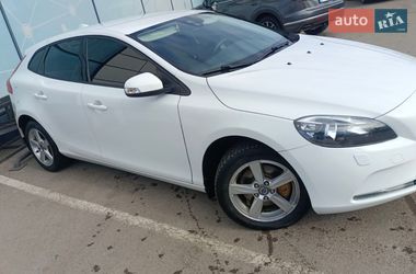 Хетчбек Volvo V40 2013 в Полтаві