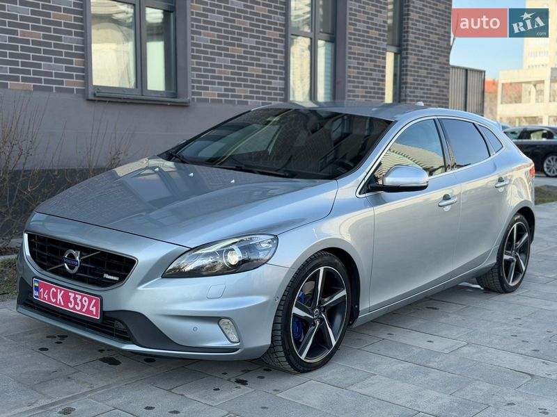 Хетчбек Volvo V40 2013 в Львові фото 6 Хетчбек Volvo V40 2013 в Львові