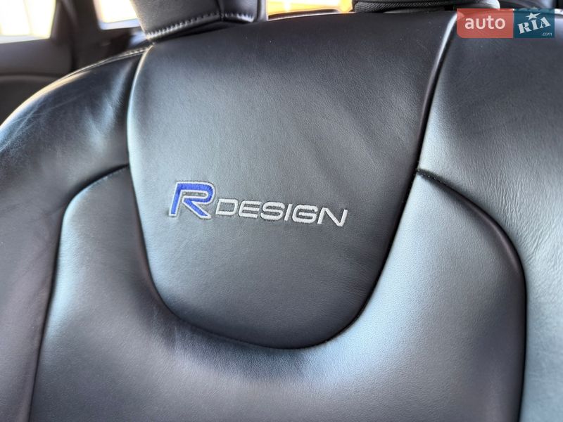 Хетчбек Volvo V40 2013 в Львові фото 30 Хетчбек Volvo V40 2013 в Львові